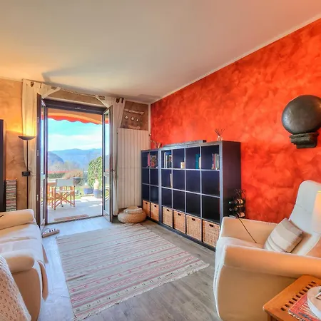 Vakantiehuis Miralago View&private Garden - Happy