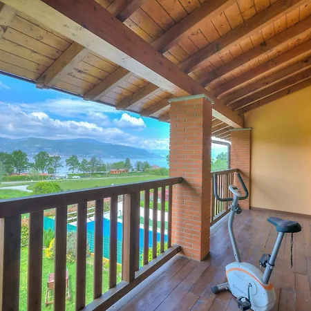 Miralago View & Private Garden - Happy Ispra