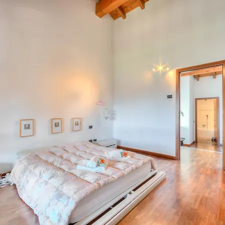 Miralago View & Private Garden - Happy Ferienhaus
