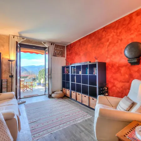 Ferienhaus Miralago View & Private Garden - Happy *