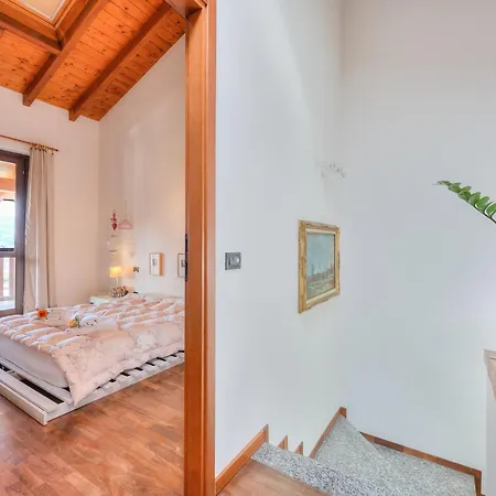 Ferienhaus Miralago View & Private Garden - Happy *