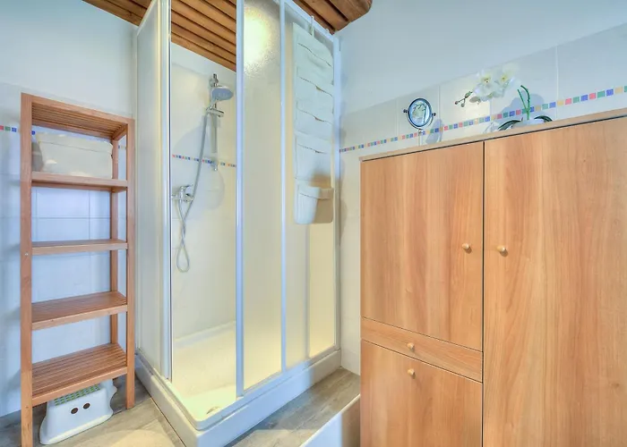 Miralago View & Private Garden - Happy *