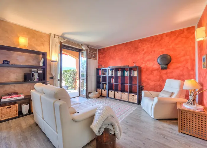 펜션 Miralago View & Private Garden - Happy *