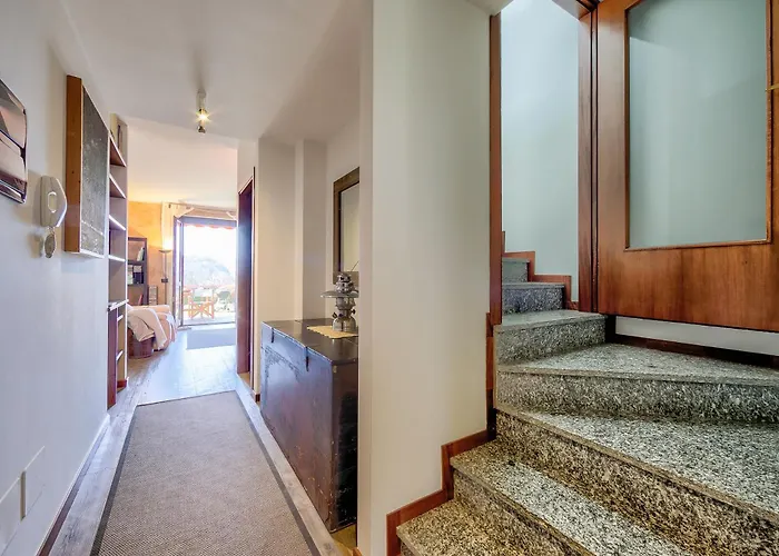 Miralago View & Private Garden - Happy Сasa de vacaciones *